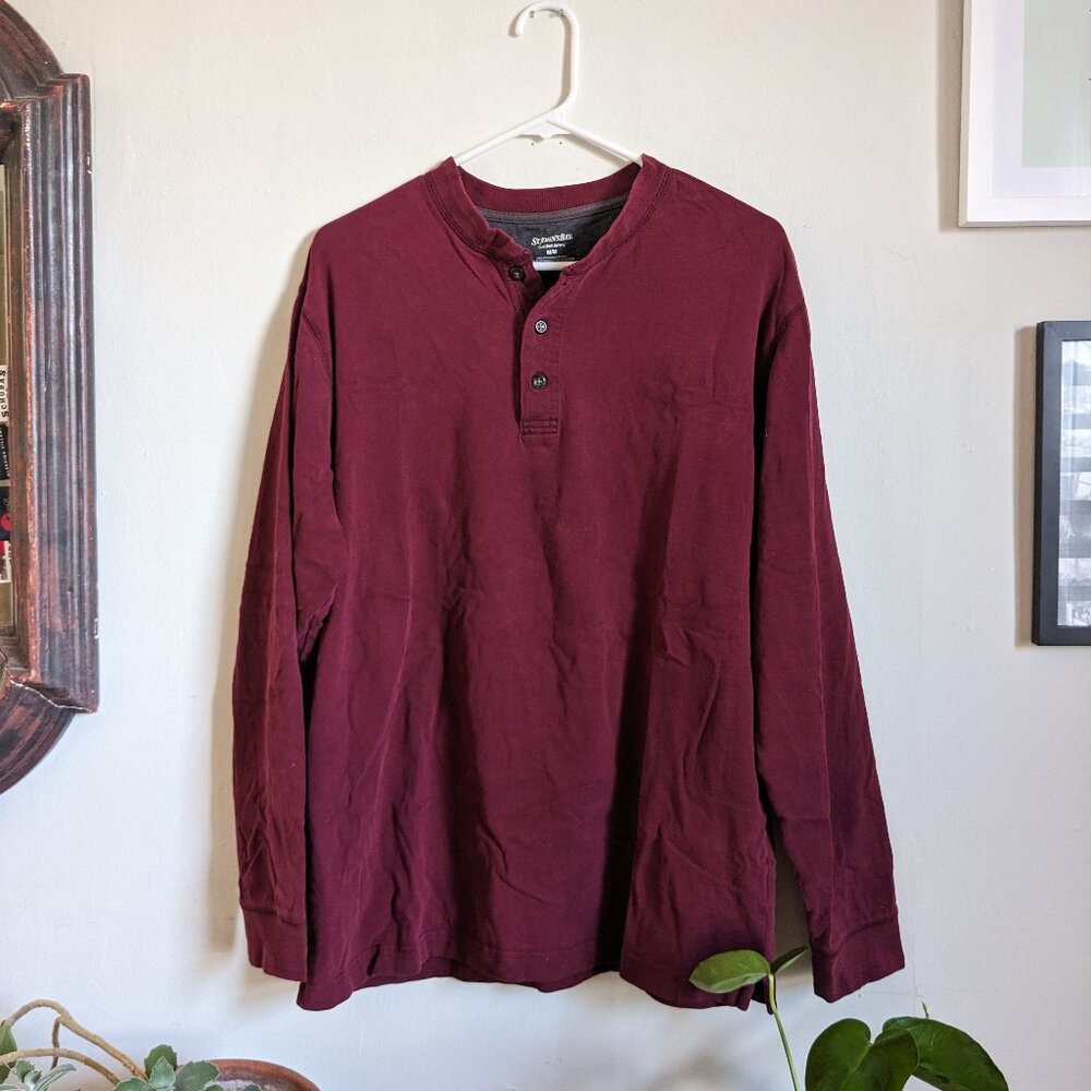 St. John’s Bay Sueded Jersey Maroon Henley Shirt in Medium